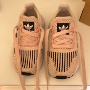 Adidas baby pink toddler sneakers size 6